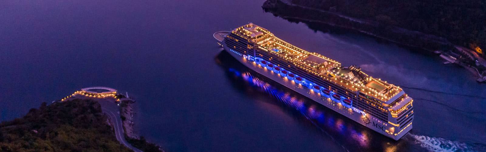 Luka Kotor - Cruise ships